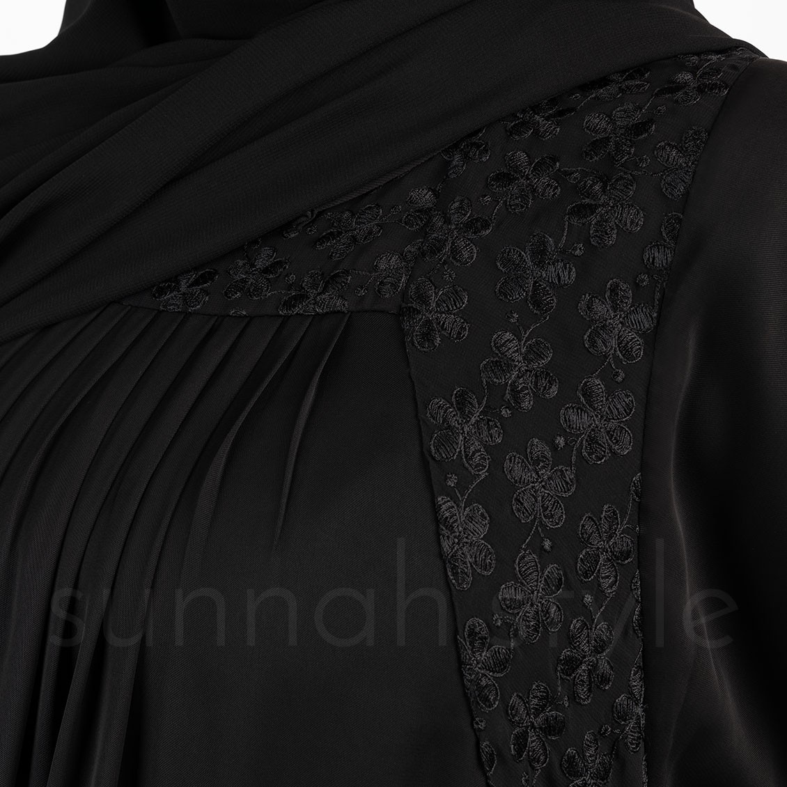 Sunnah Style Daisy Umbrella Abaya Black